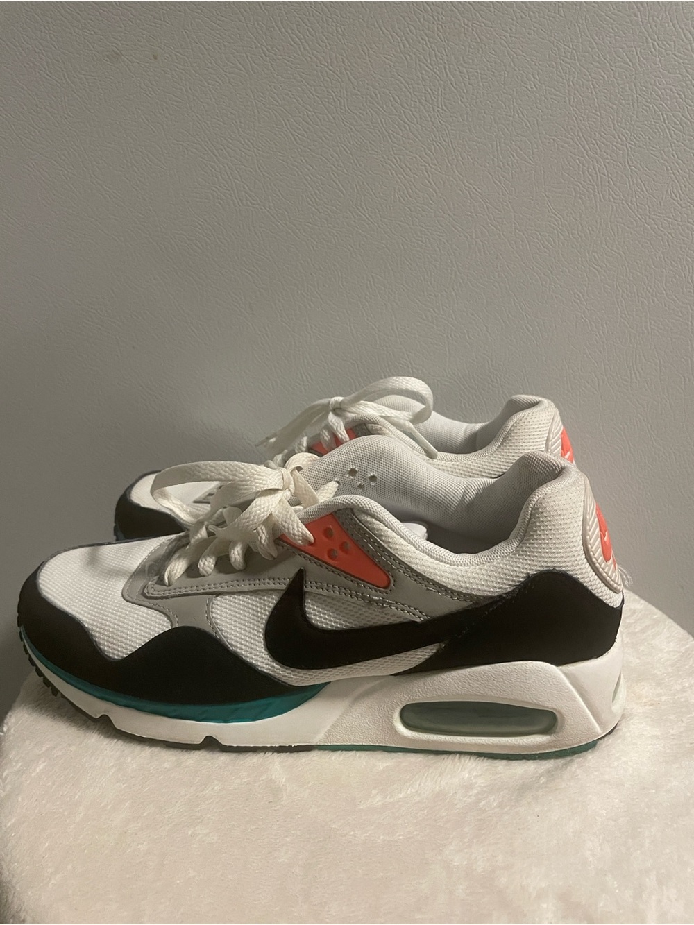 Nike Air Max Correlate White/Black-Green Women's Size 8.5